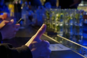 出场掌声：球员首秀或主场比赛的特别环节，出场顺序真的太重要了