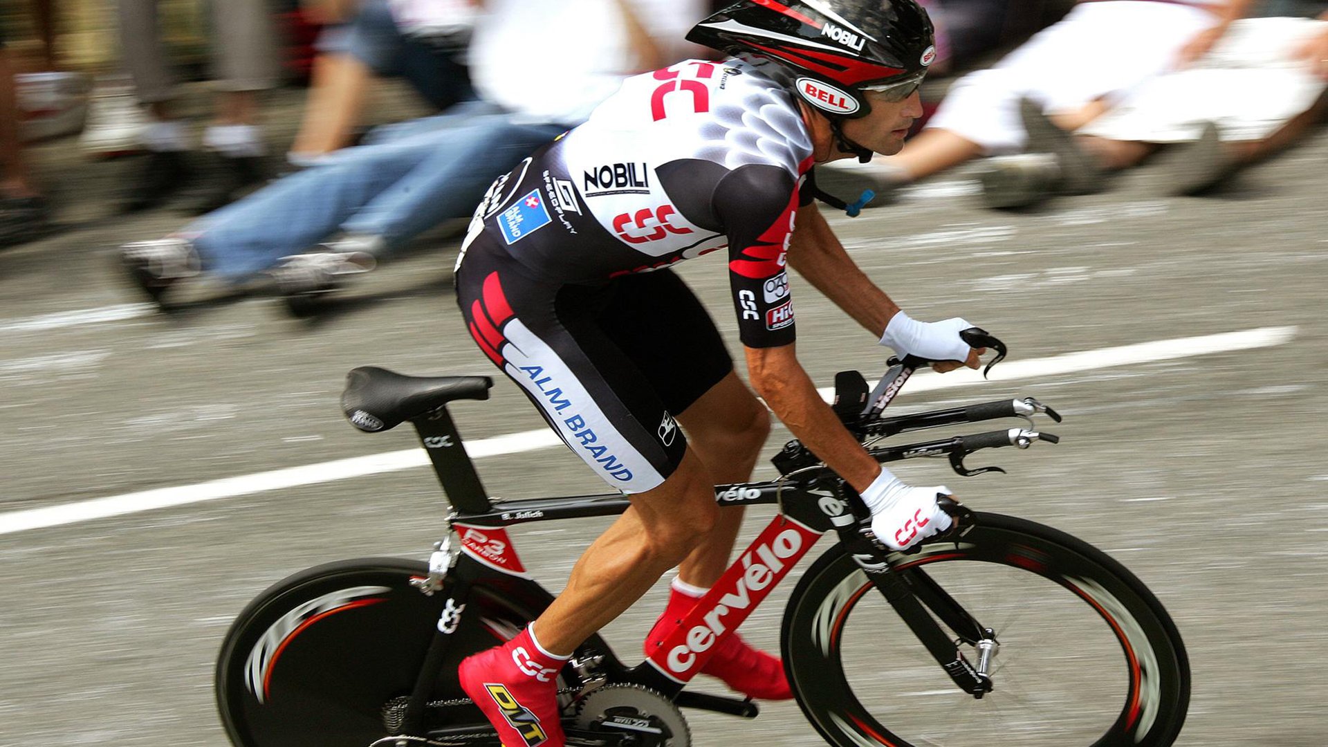 德甲速度风暴：快如闪电，秀出真功夫！，德甲速度最快现役球员